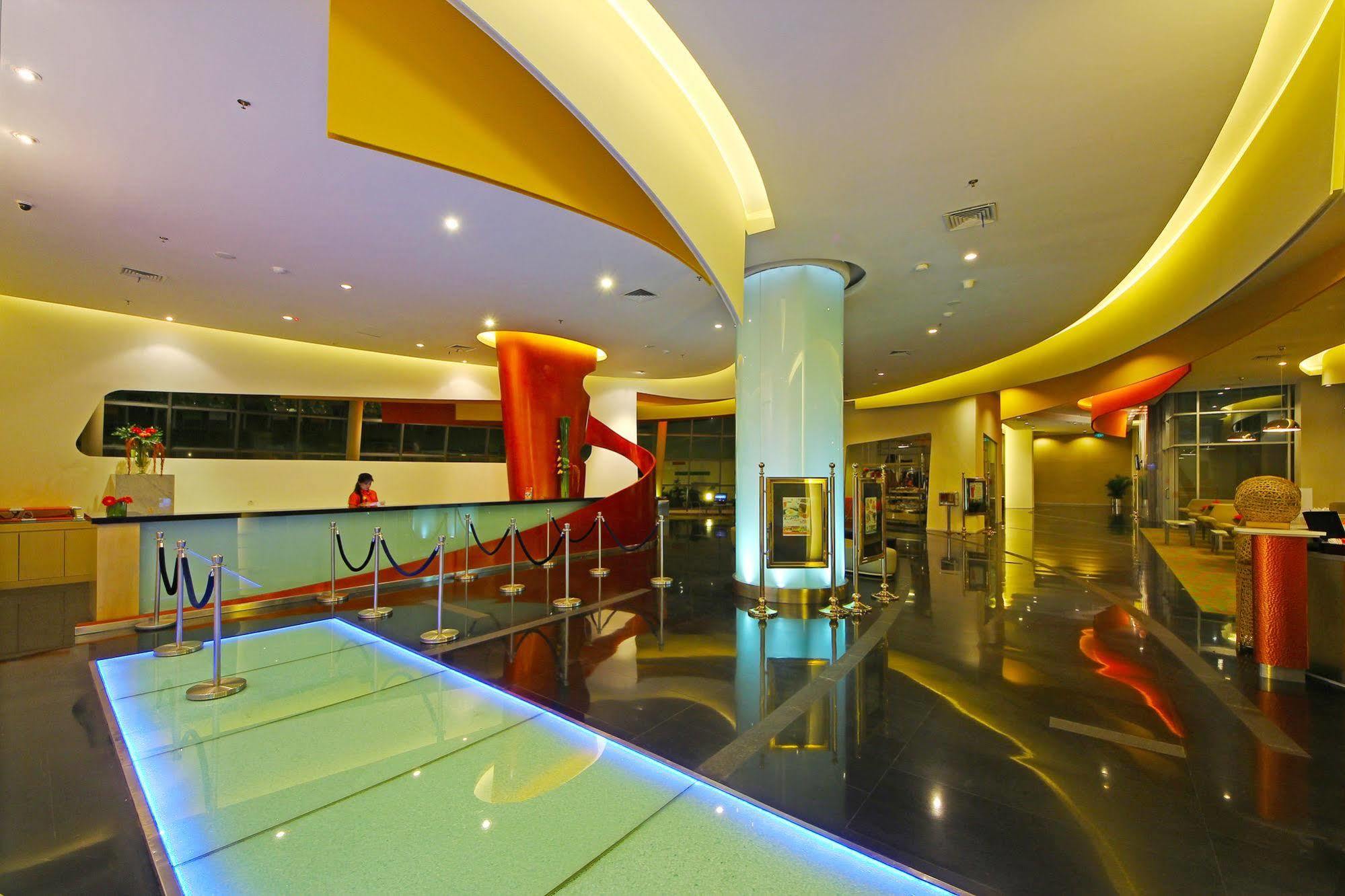 Pop! Hotel Festival Citylink Bandung Ngoại thất bức ảnh
