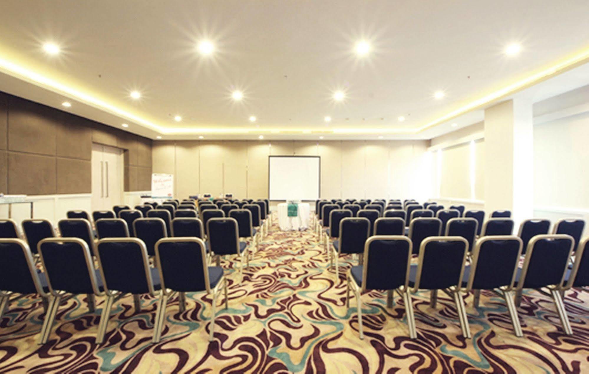 Pop! Hotel Festival Citylink Bandung Ngoại thất bức ảnh